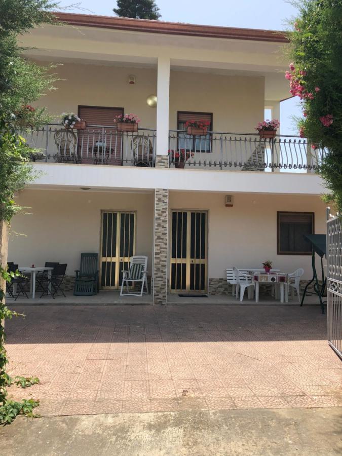La Maison De Daniele Et Maria Apartment Fontane Bianche Luaran gambar